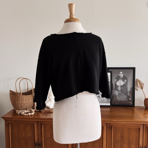 BLACK DISTRESSED CROPPED SWEATSHIRT TOP #0327 - Picture 2 of 8